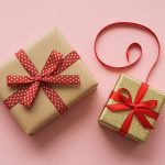 Experiences contre objets : quel type de cadeau fait le plus plaisir selon l’âge et le profil